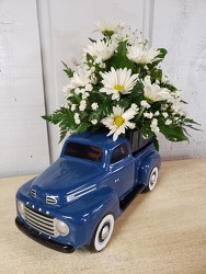Ford Strong from Kircher's Flowers in Defiance and Paulding, OH