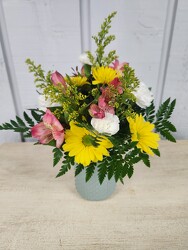 Hint of Spring from Kircher's Flowers in Defiance and Paulding, OH