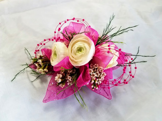  Wrist Corsage from Kircher's Flowers in Defiance and Paulding, OH