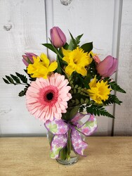 Spring Blooms from Kircher's Flowers in Defiance and Paulding, OH