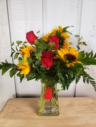 Summer Lovin' from Kircher's Flowers in Defiance and Paulding, OH